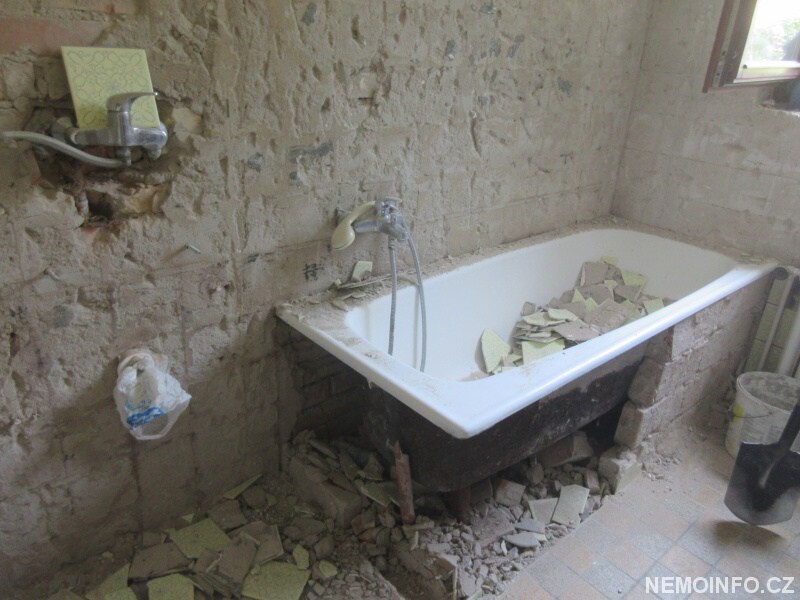 Rekonstrukce koupelny v domě